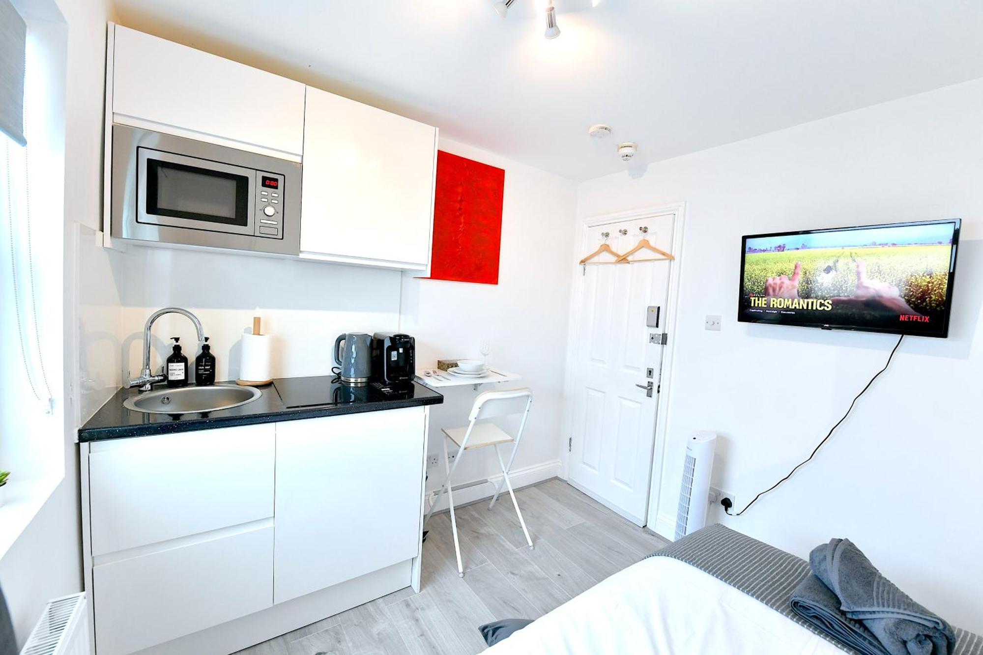 Stylish By Luxestays Fulham London